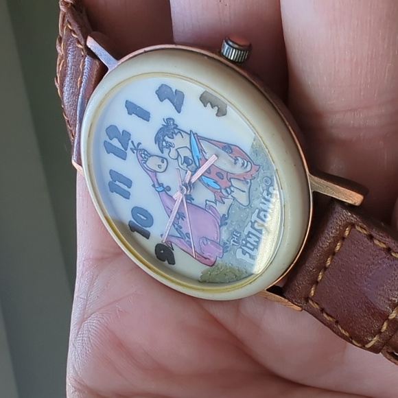 FOSSIL I VTG Limited Edition Collectible 1993 Flintstones Watch w/ Leather Band - Picture 5 of 17